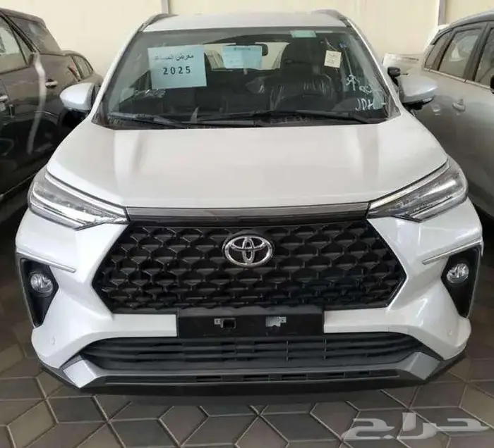 تويوتا فيلوز 2025 7 راكب اقساط قطاع خاص رواتب تبدا من 3.500 2