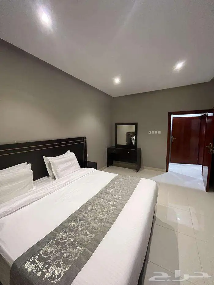 شقق فندقية غرفتين وصالة مؤثثة وفاخرة للعوائل بخميس مشيط 1
