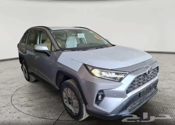 تويوتا رافور XLE موديل 2025 1