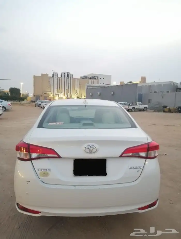 يارس للبيع موديل 2022 1