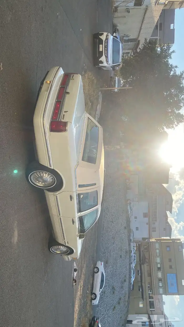 لنكولن_تاون_كار_1997 18