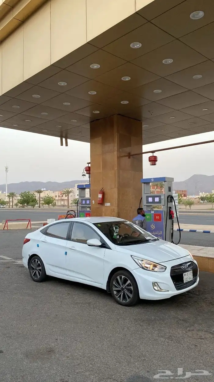 هيونداي أكسنت 2016   ممشى 240 ألف   على السوم 1