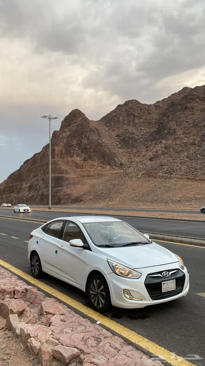 هيونداي أكسنت 2016   ممشى 240 ألف   على السوم 4