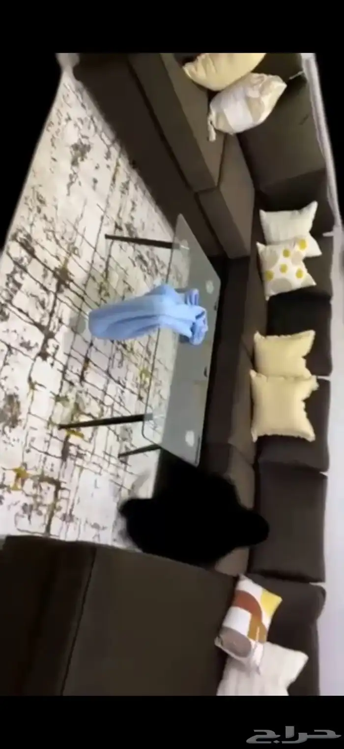 كنب كامل للبيع مع زوليه 2