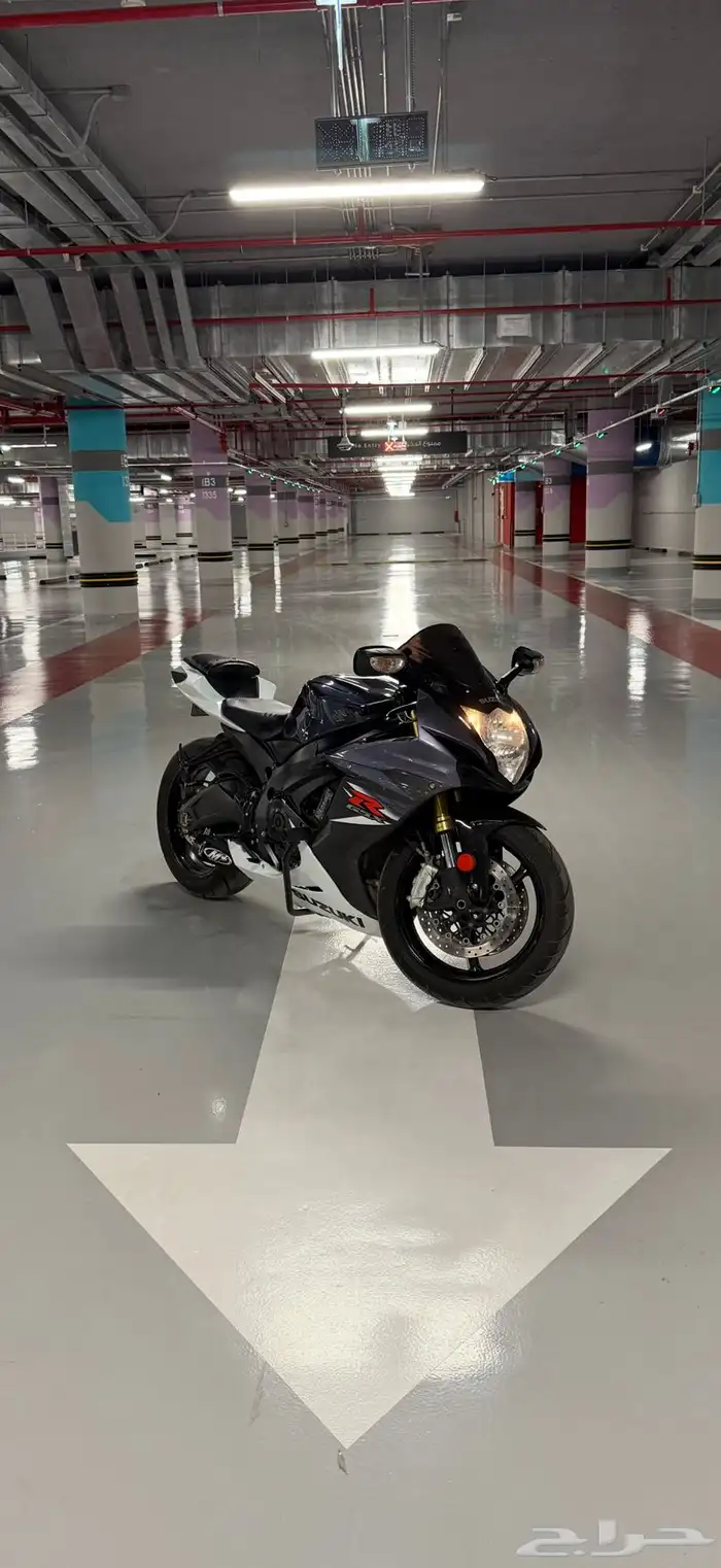 دباب ريس جيكسر 2015 GSXR750 0