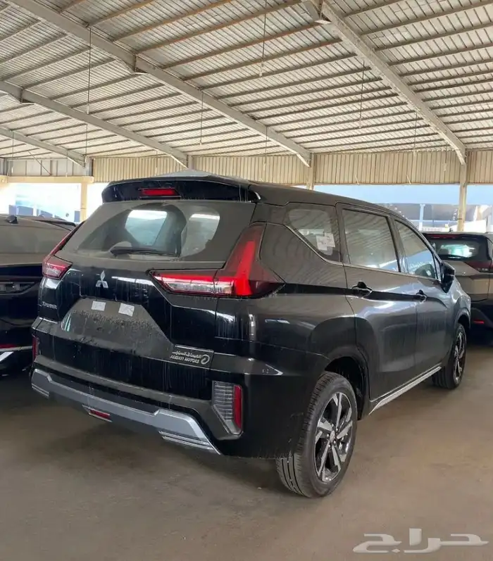 ميتسوبيشي اكسباندر 2025 كروس فل كامل وهاي لاين 8