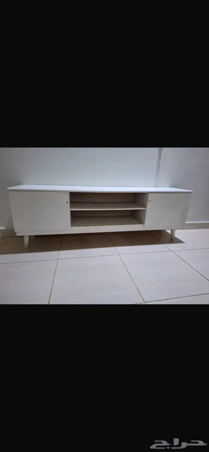 طاولات تلفزيون 1