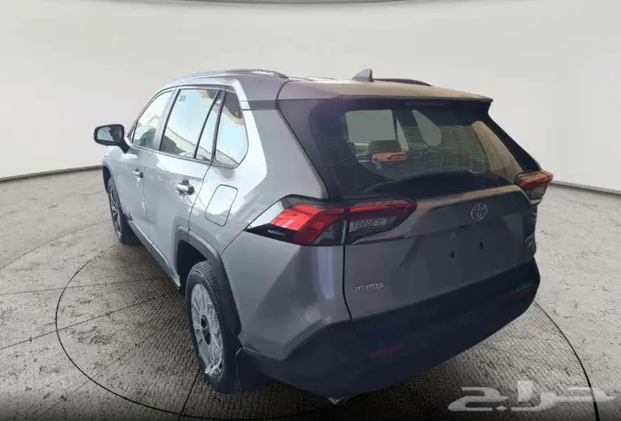 تويوتا رافور XLE موديل 2025 2