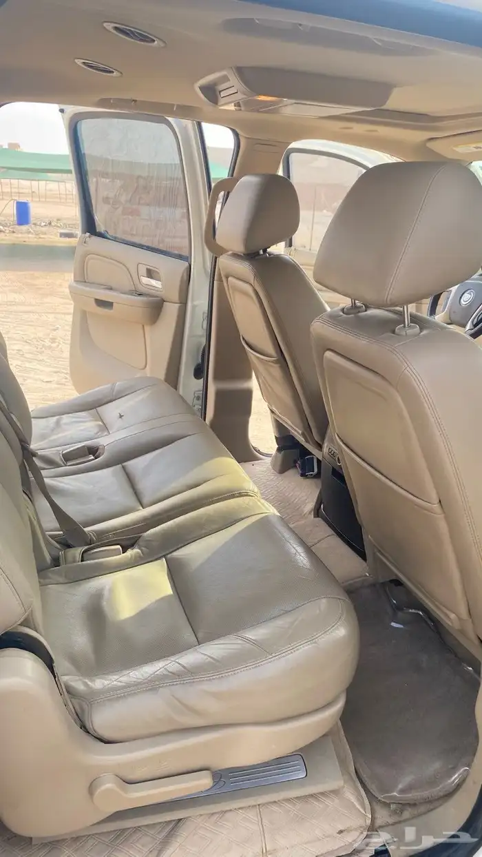 اسكاليد 2011 نظيف 30