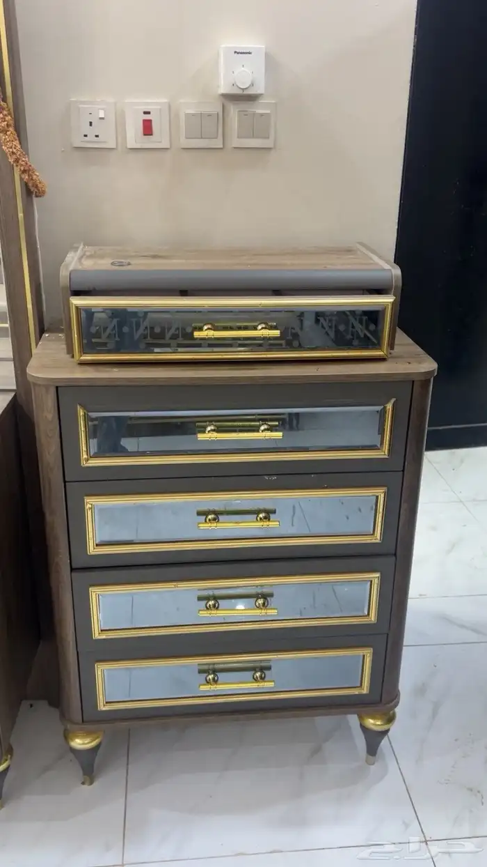 غرفة نوم 9 قطع للبيع 0