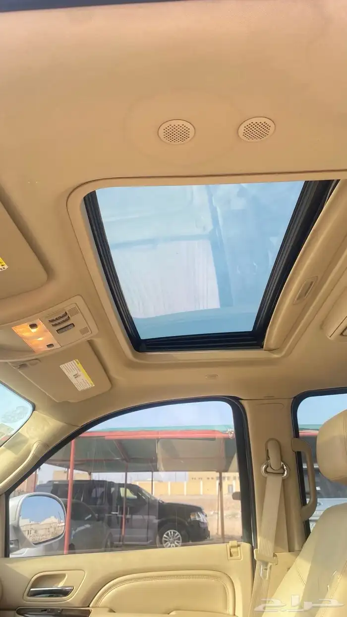 اسكاليد 2011 نظيف 21