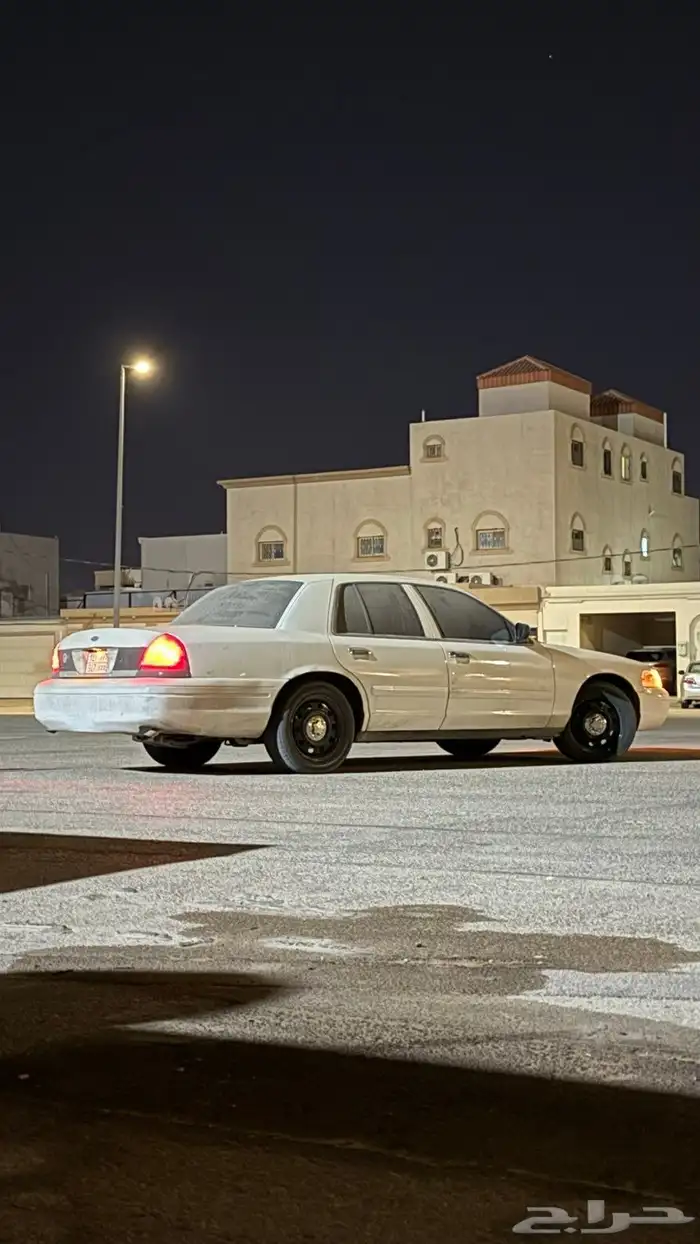 فورد بوليسي 2006 شبه مخزن 2