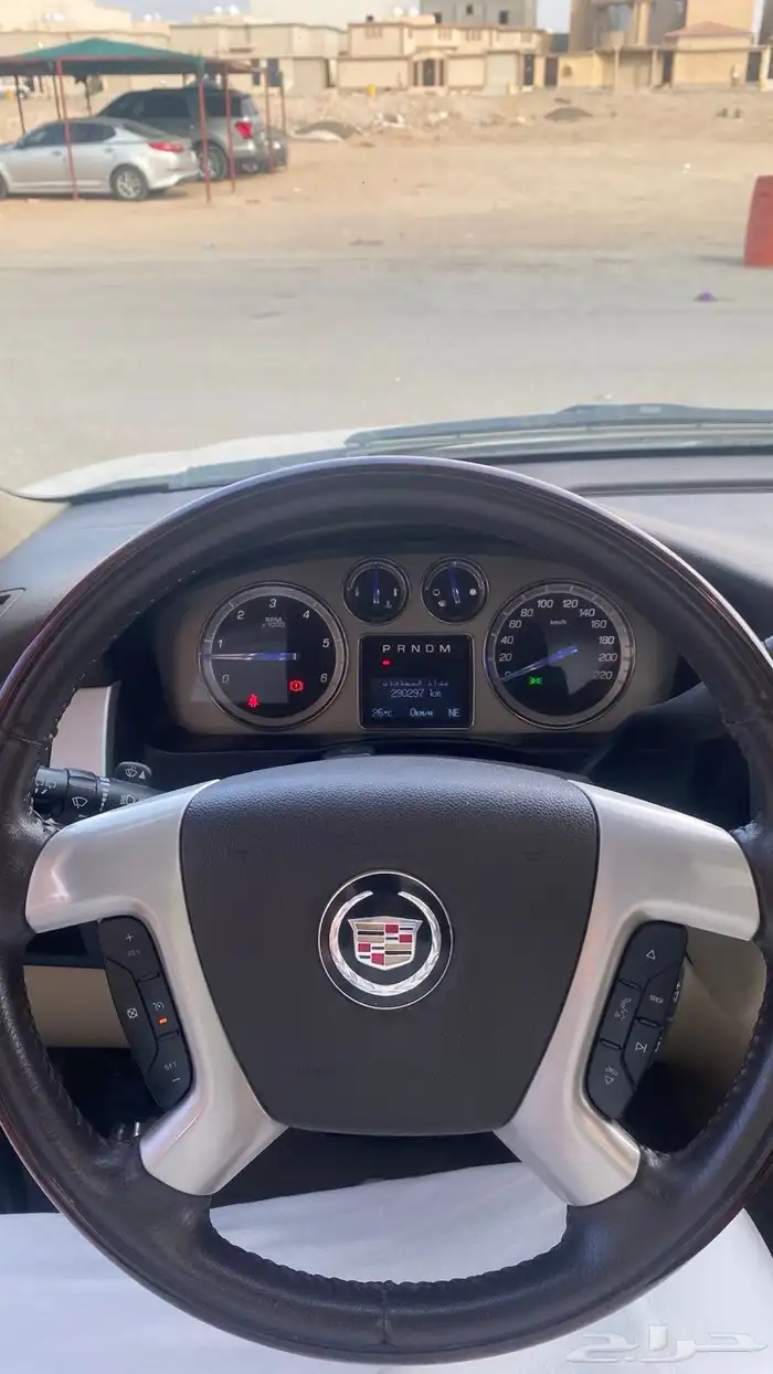 اسكاليد 2011 نظيف 46