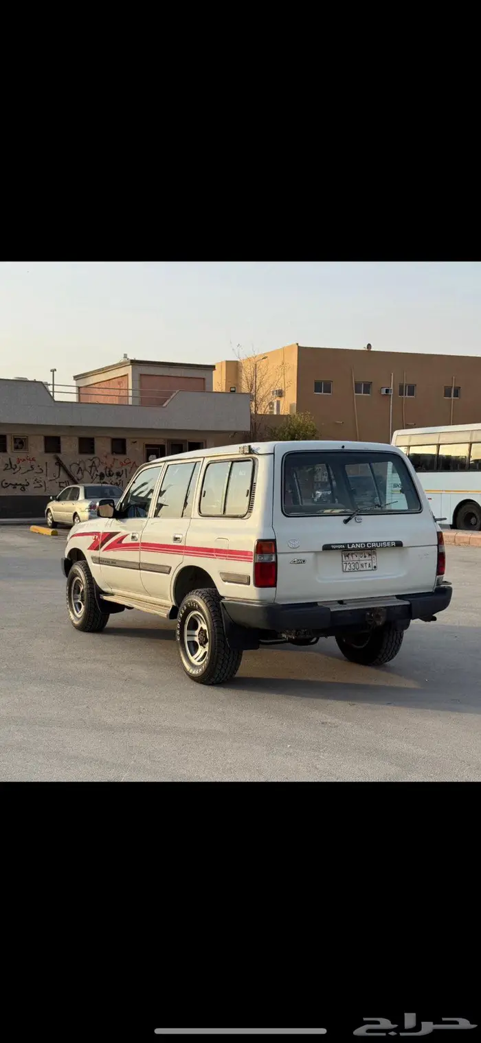 للبيع جيب صالون 1996 2