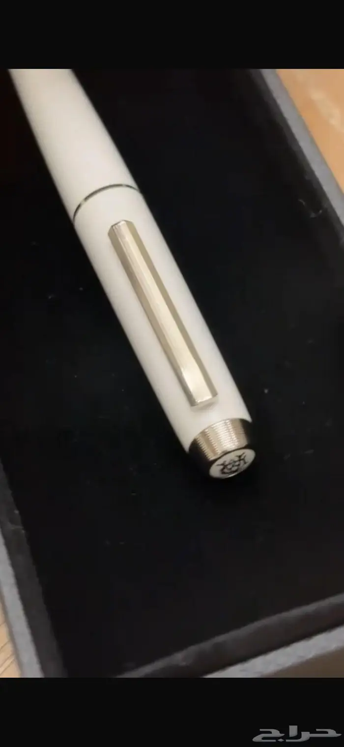 قلم دنهل فر أبيض dunhill 1