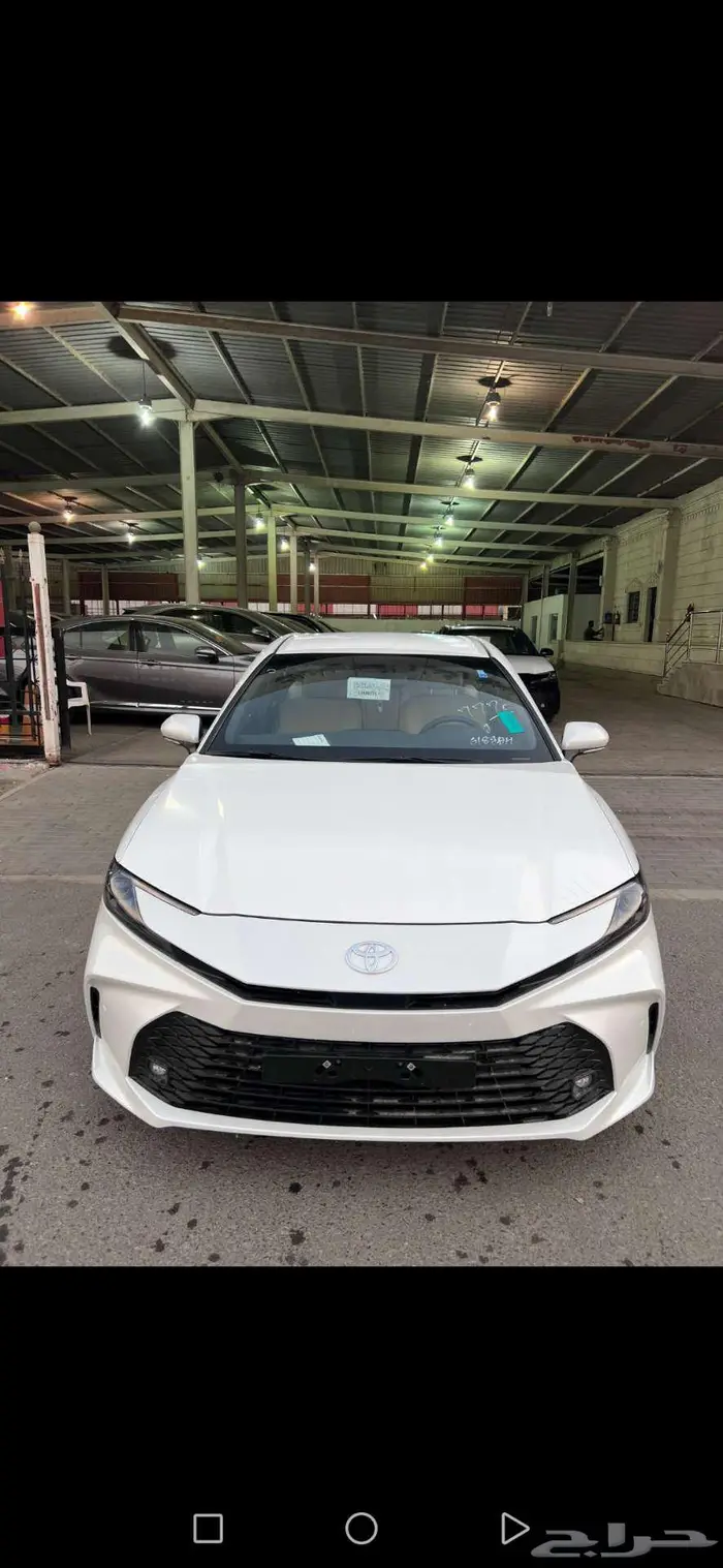تويوتا كامري E بنزين 2025 كل الألوان بأقل سعر 12