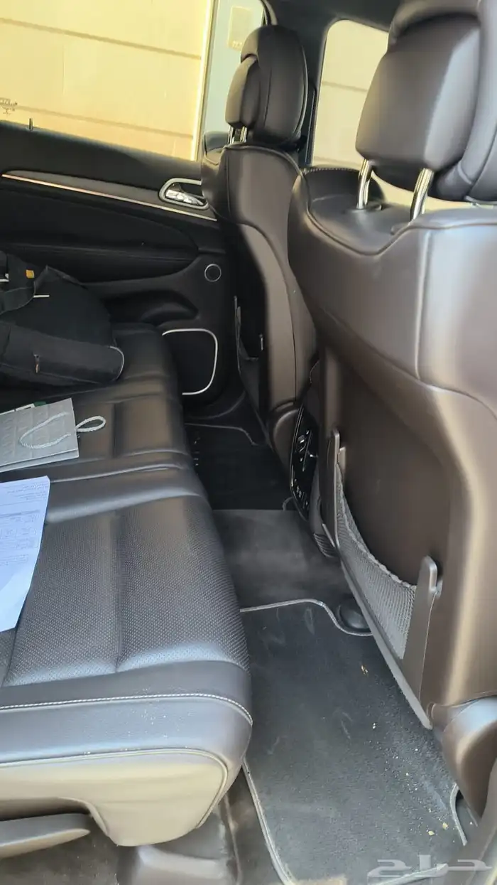 جيب جراند شروكى 2018. سوميت ديزل 10