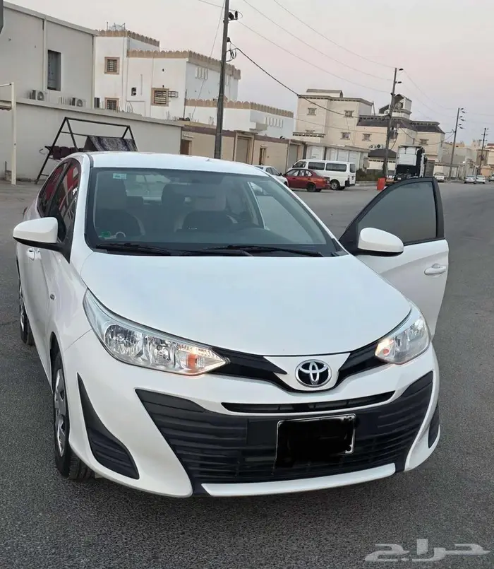 تويوتا يارس 2021 5