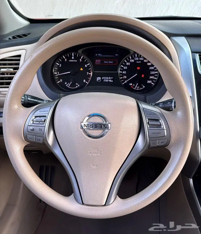 للبيع التيما موديل 2015 5