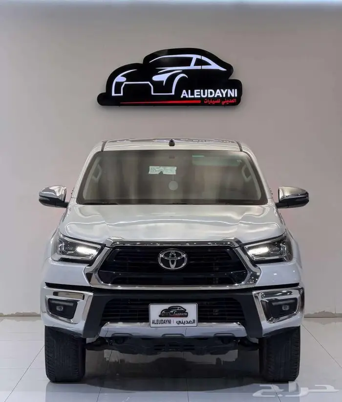 تويوتا هايلوكس دبل غمارتين 2024 3