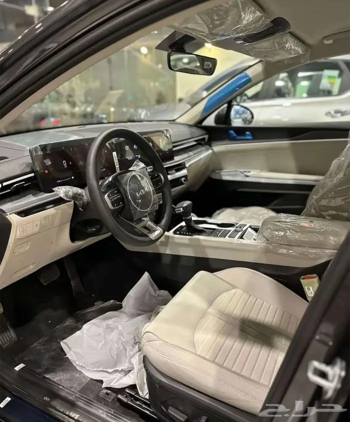 كيا K5 استاندر مطور سقف بانوراما موديل 2025 عروض خاصه 21