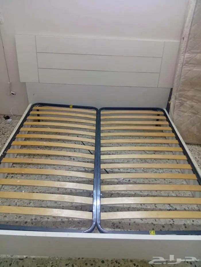 سرير نفرين من ايكيا 1