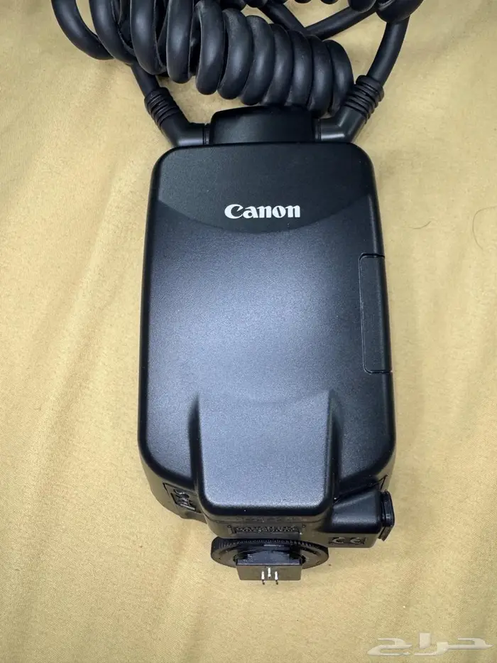 عدسة كانون احترافيه للتصوير الدقيق 3