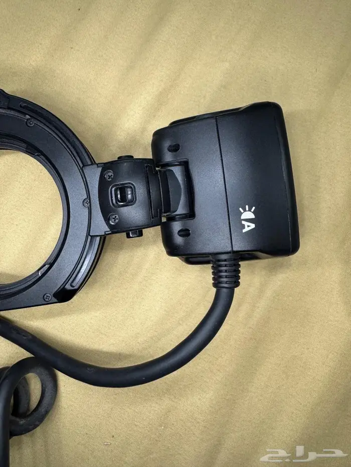 عدسة كانون احترافيه للتصوير الدقيق 6