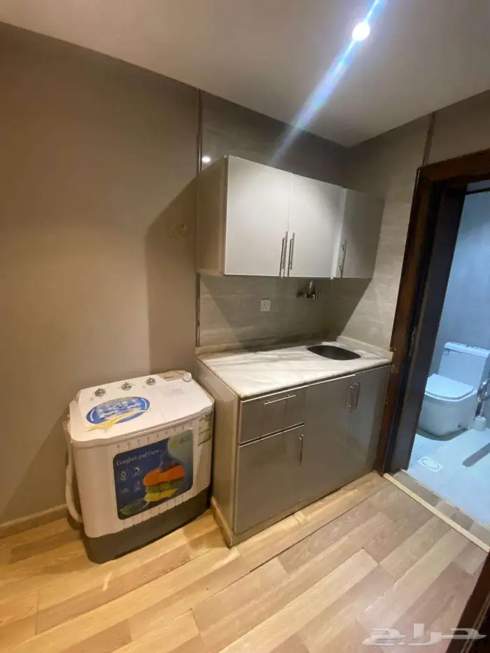 شقة فندقية غرفة وصالة مؤثثة وفاخرة بخميس مشيط 8