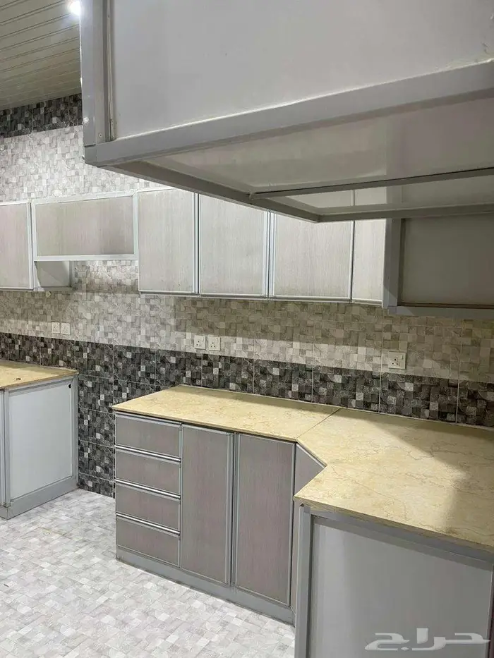 شقة ملحق للايجار تبوك حي البوادي 6