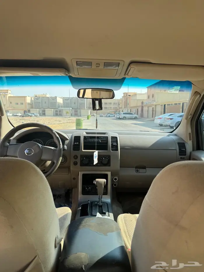 جيب باثفندر 2010 نظيف استخدام المالك الأول 10