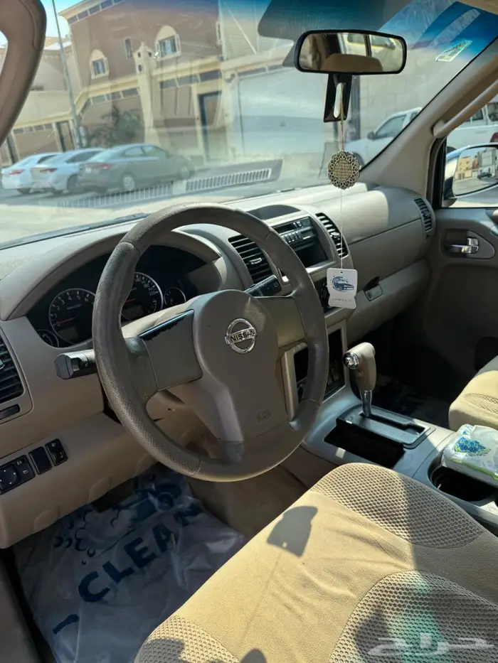 جيب باثفندر 2010 نظيف استخدام المالك الأول 12