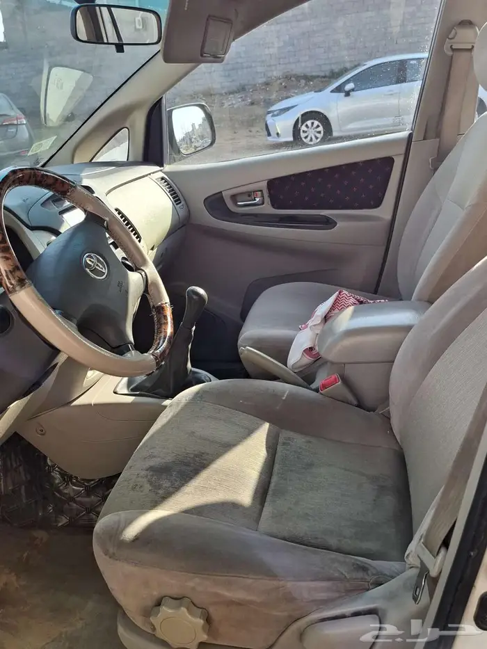 تويوتا انوفا 2011 0