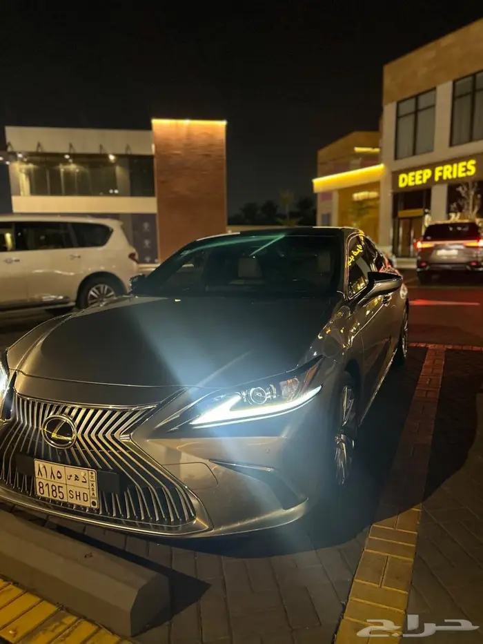لكزز 2021 es350 عبداللطيف جميل 7