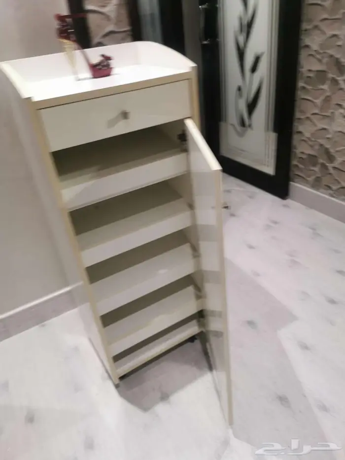 الجزمه من هو سنتر اخت جديد ما فيه ولا غيب 0