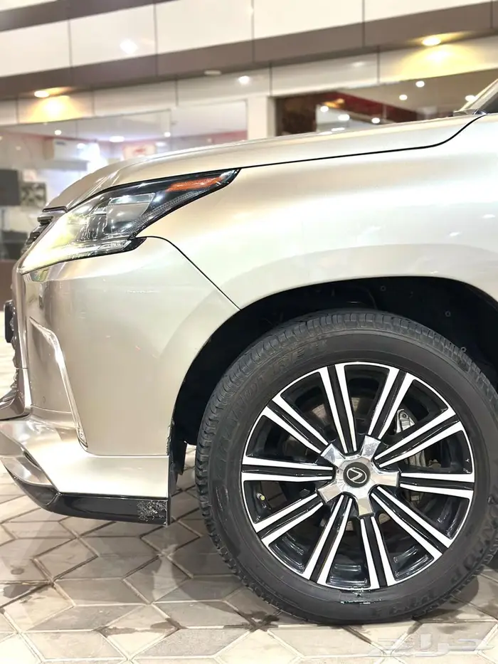 جيب لكزس مخزن 2020 570.LX عبداللطيف. 20