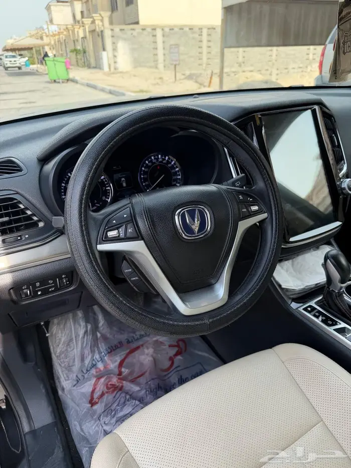 شانجان CS95 للبيع 2019 استخدام نظيف وممشى قليل 3