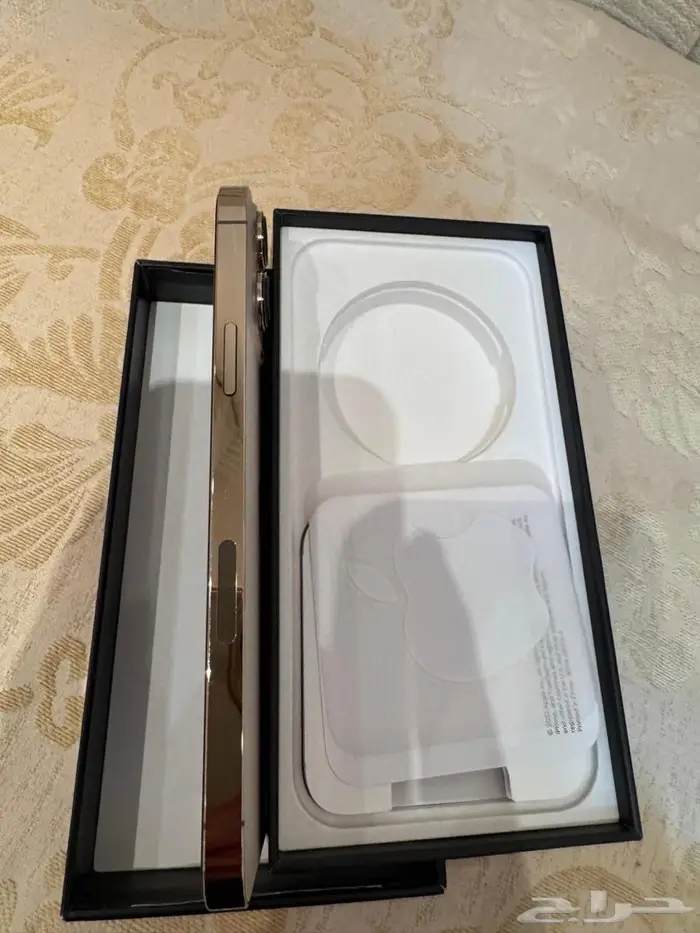 للبيع ايفون 13 بروماكس نظيف 2