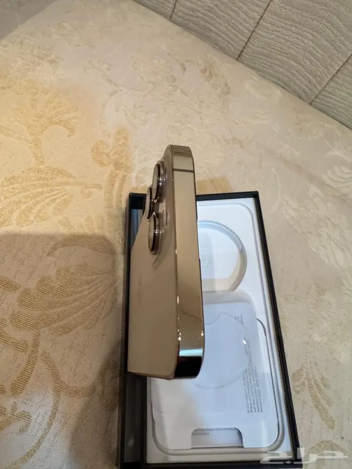 للبيع ايفون 13 بروماكس نظيف 4