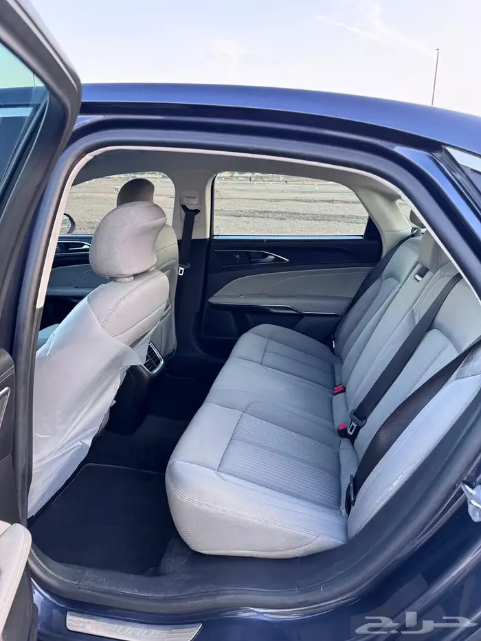 فورد تورس امبيانتي 2021 11