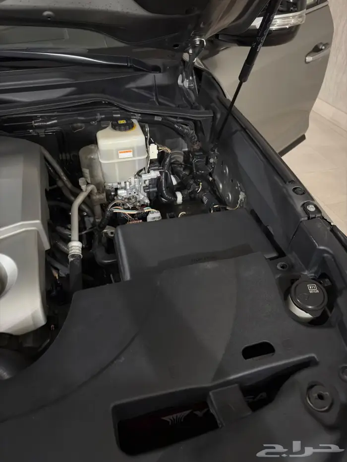 لبيع جيب لكزس 2019 LX 570 فل كامل وكالة من صدام لي الصدام 37