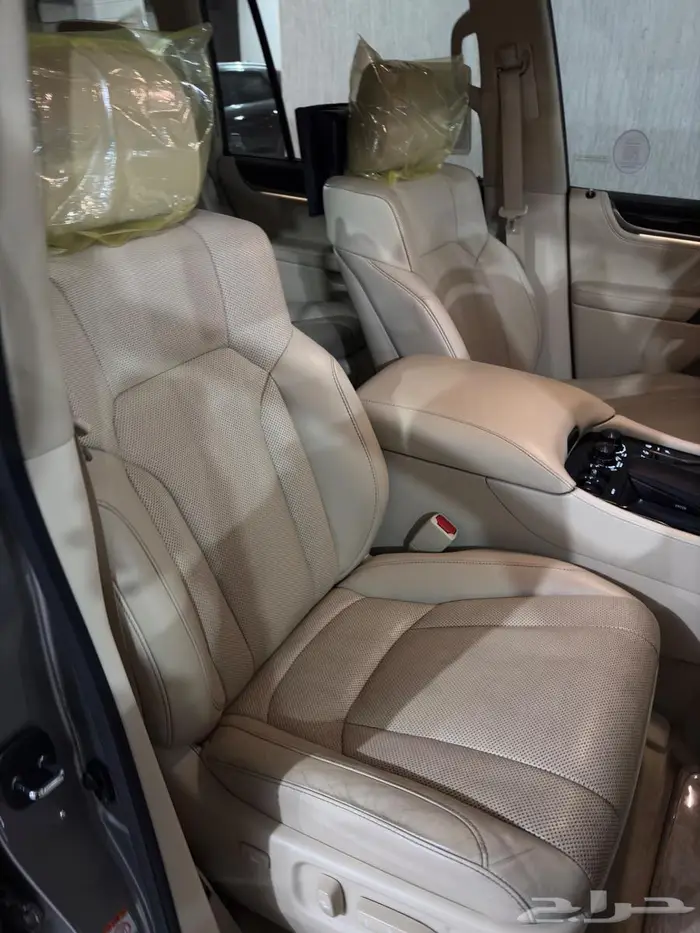 لبيع جيب لكزس 2019 LX 570 فل كامل وكالة من صدام لي الصدام 28