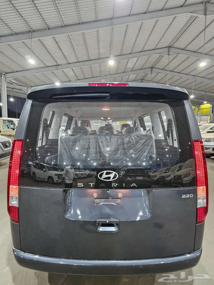 هيونداي ستاريا 2025 ديزل 9