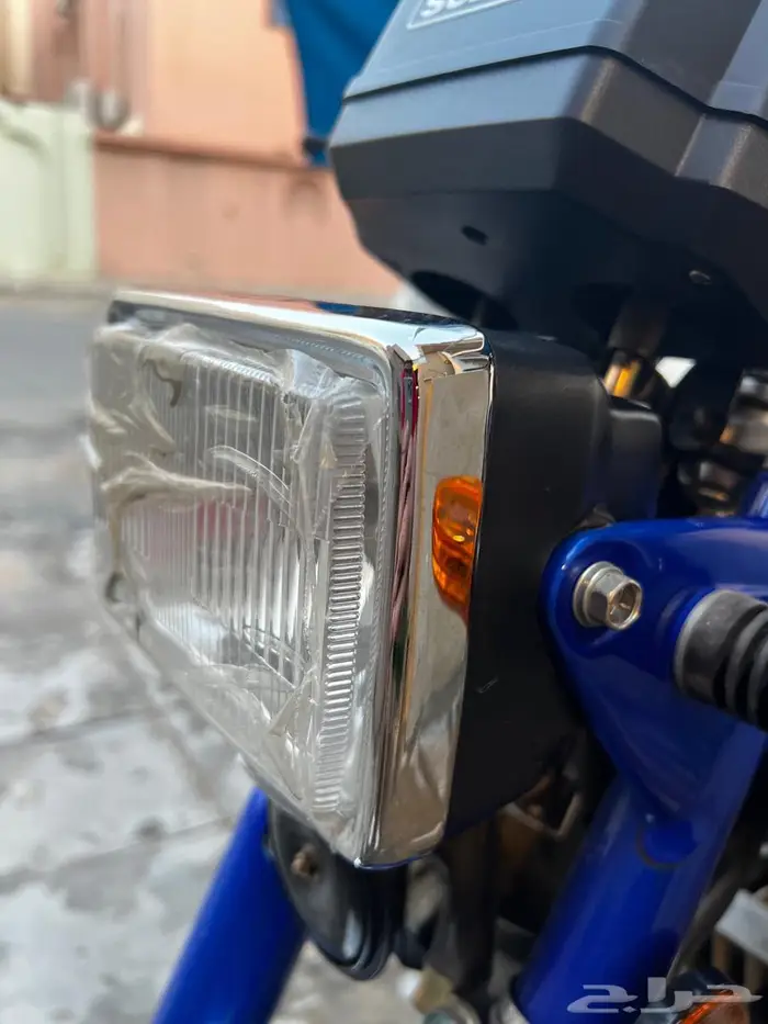 دباب سوزوكي X100 مخزن اللون ازرق 7