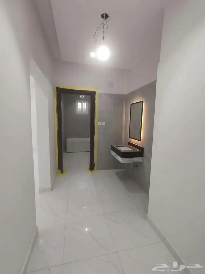 دور كامل للبيع مساحه 630 15