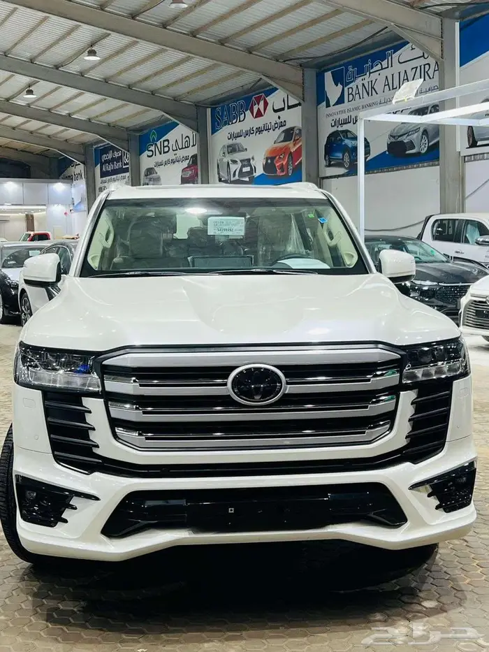 لاندكروز GXR S5 بنزين 2025 4