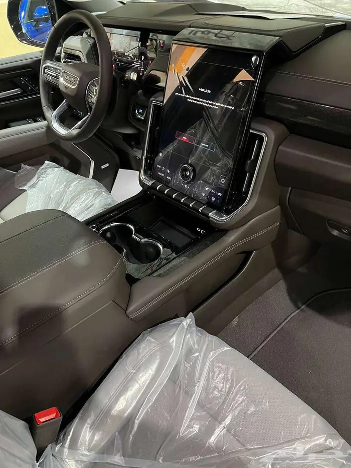 عرض خاص GMC يوكن ايليفشن بدون دبل موديل 2025 9