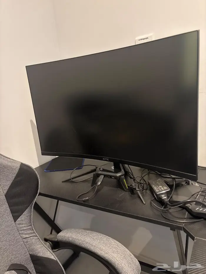 شاشه قيمينق استخدمتها فتره محدده 0