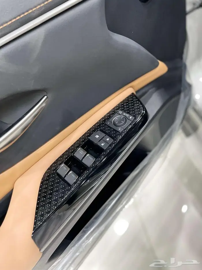 لكزس ( ES 300 AH ) موديل 2025 أقل الأسعار 21