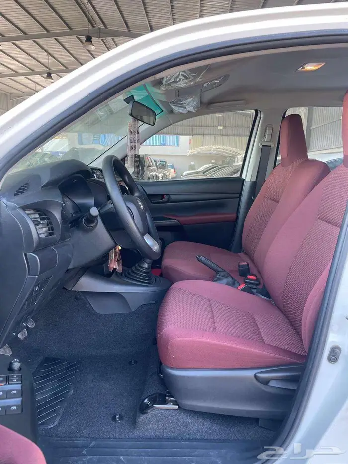 هايلوكس غمارتين 2017 بحالة الوكالة ماشي الف كيلو 6